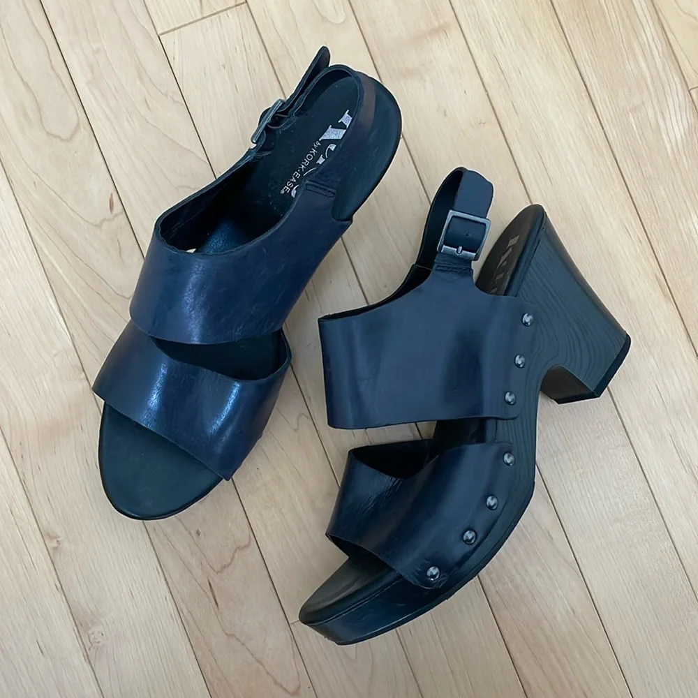 Korks by Kork-Ease Annaleigh Navy Blue Clog Sandals - Picture 1 of 5